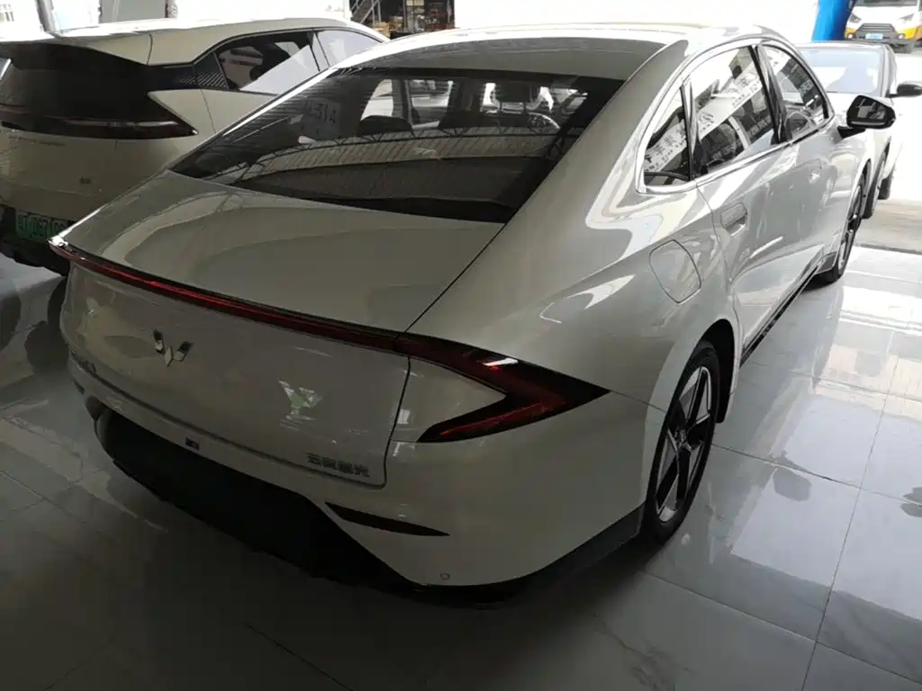 Wuling Xingguang — миниатюра 7