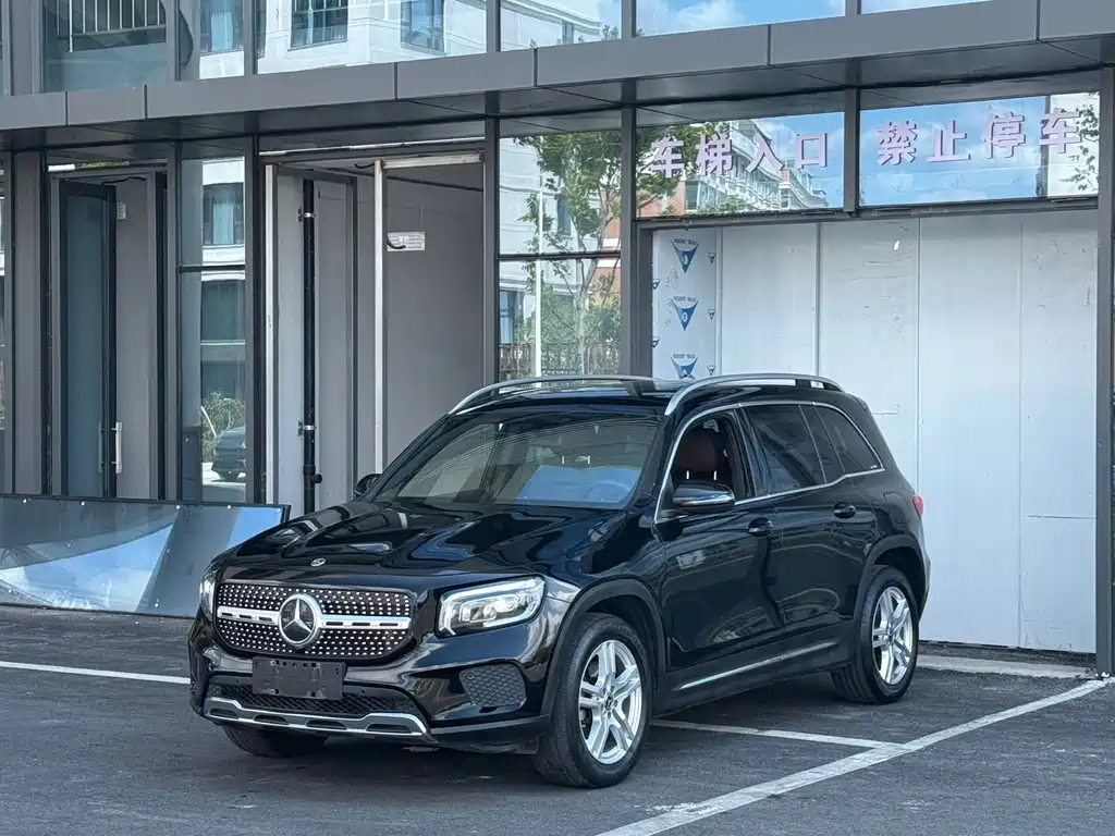 Mercedes-Benz GLB 2022