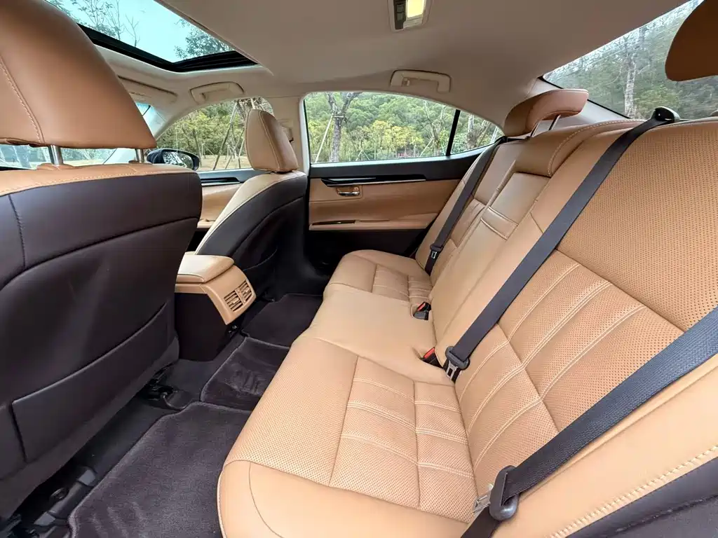 Lexus ES 2015 200 Elite