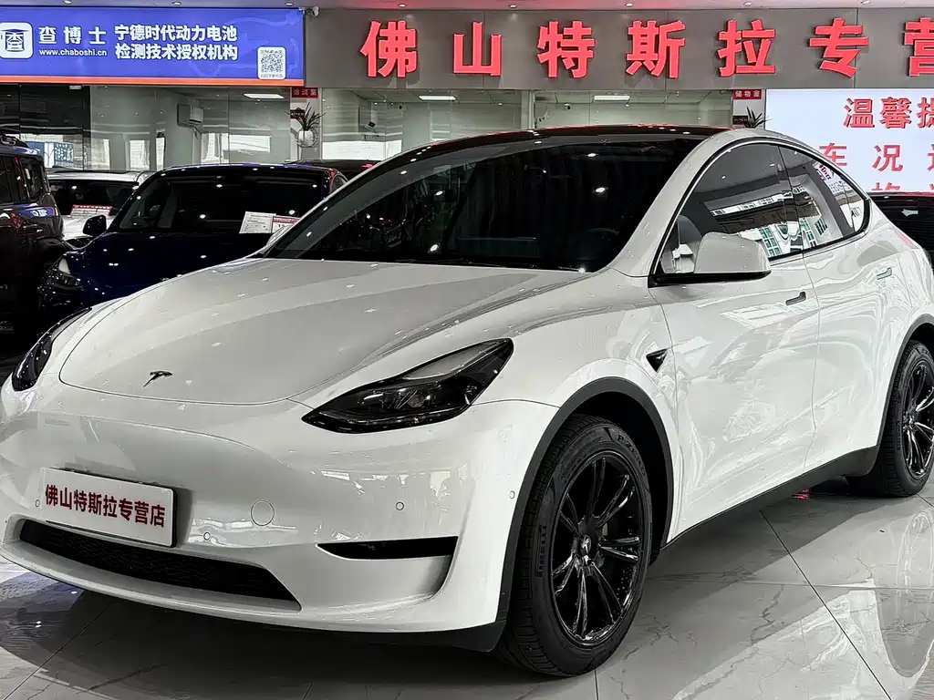 Tesla Model Y 2022 Facelift RWD Drive Dynamic Edition
