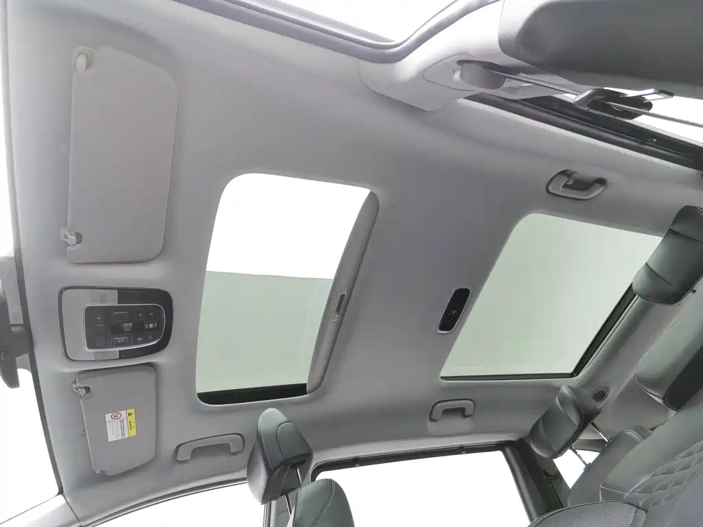 Hyundai Custo — миниатюра 14