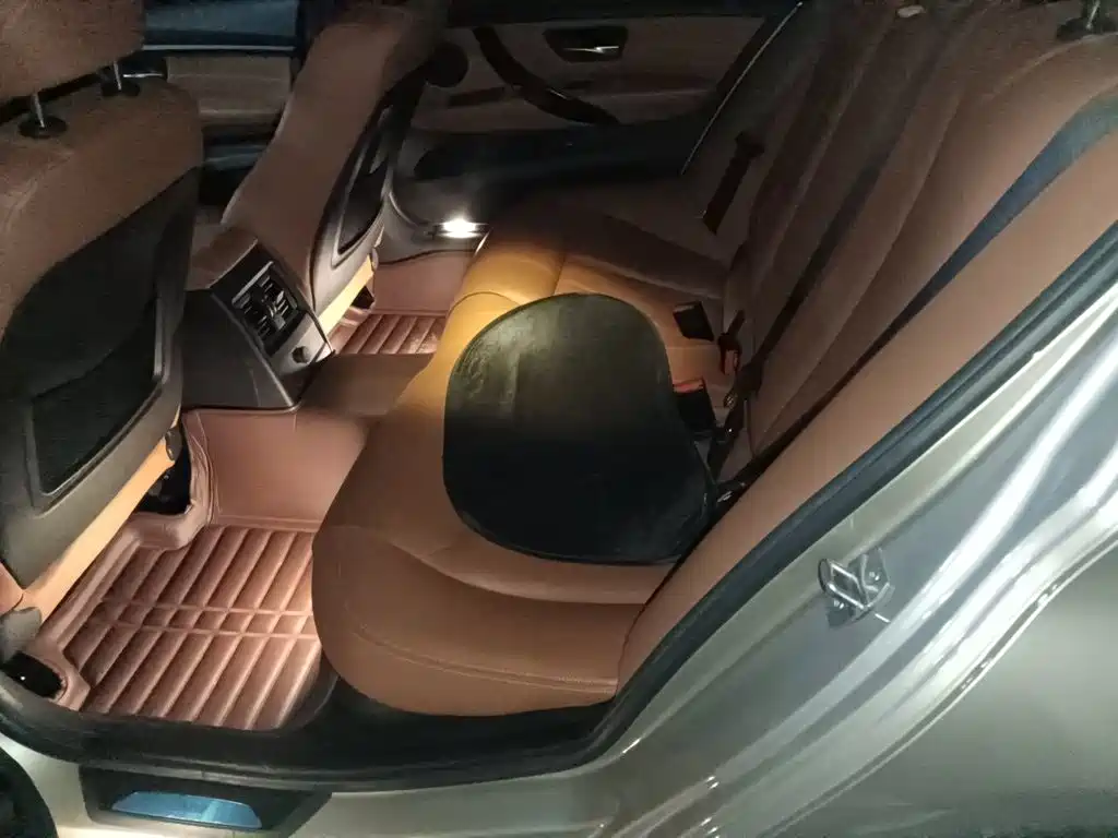 BMW 3 Series — миниатюра 15