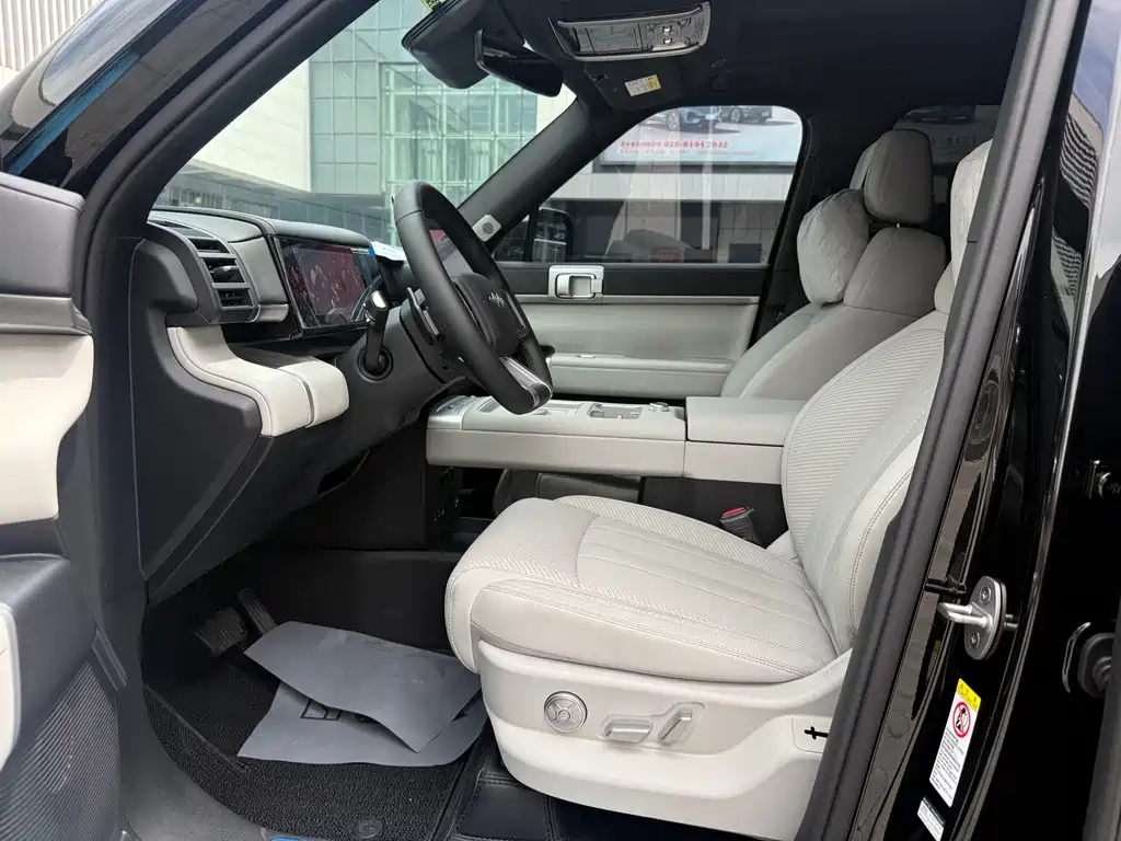 Fangchengbao Leopard 7 7 2025 190KM Ultra