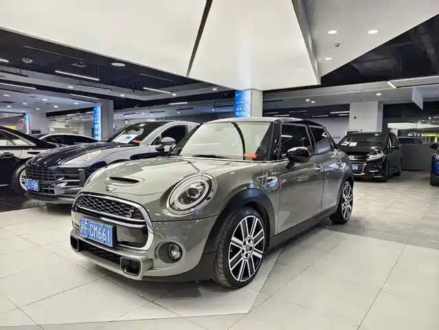 MINI 