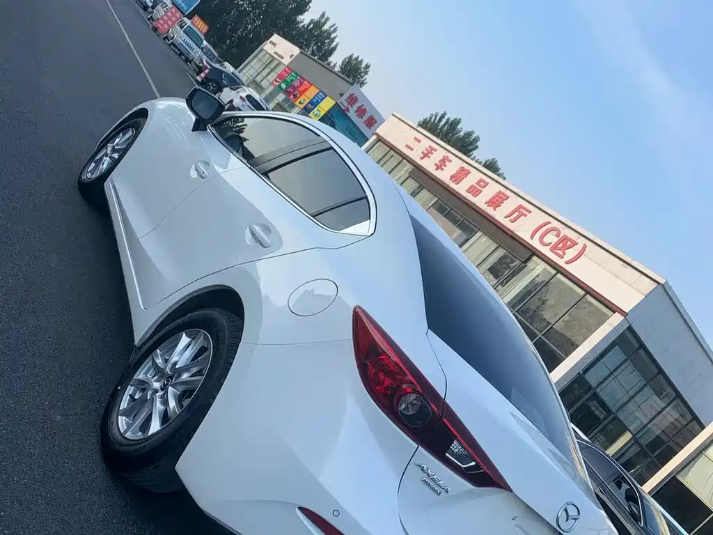 Mazda 3 Axela — миниатюра 6