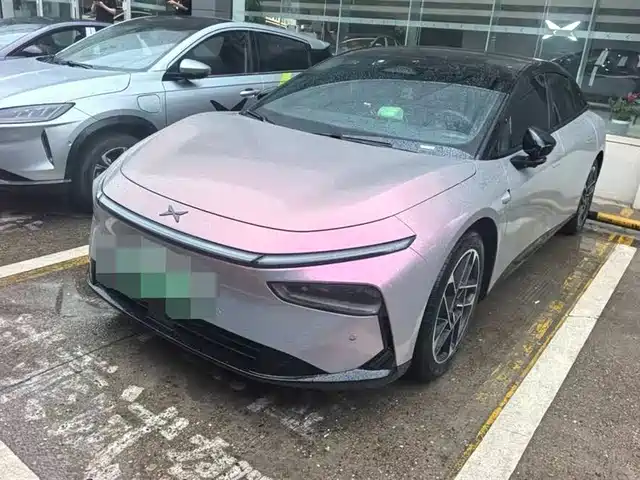 2024 Xpeng P7