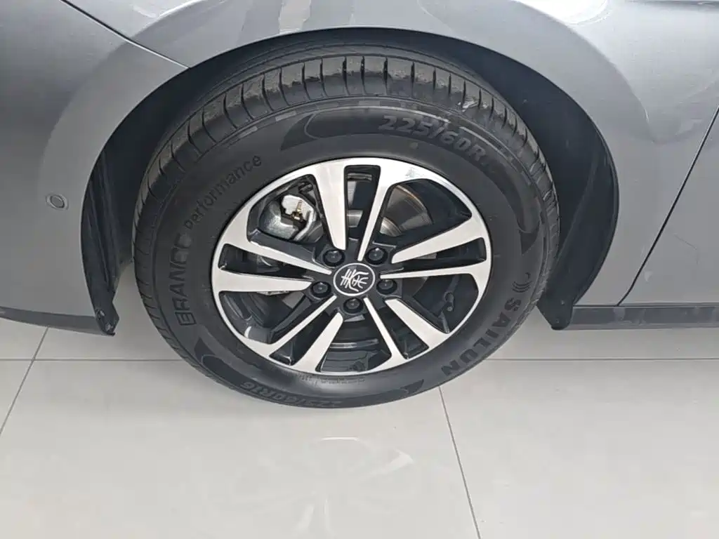 BYD Qin PLUS — миниатюра 23