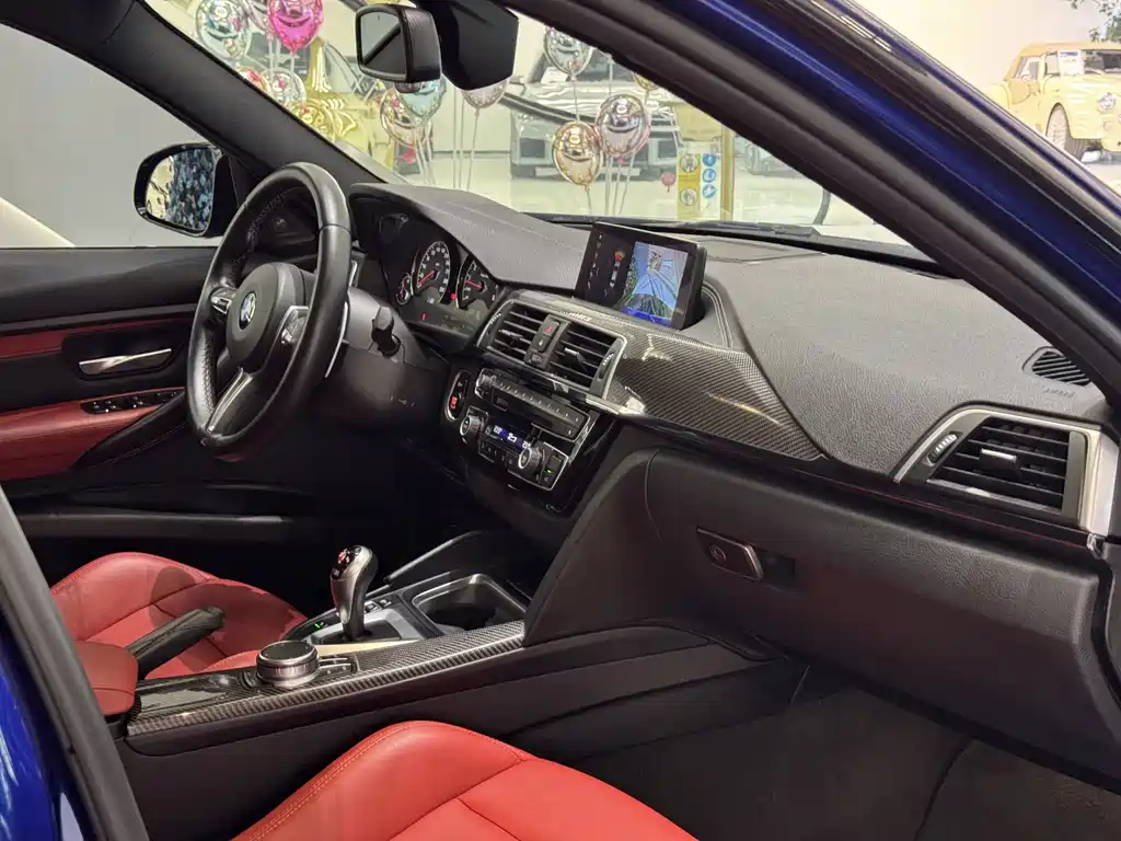 BMW M3 — миниатюра 12