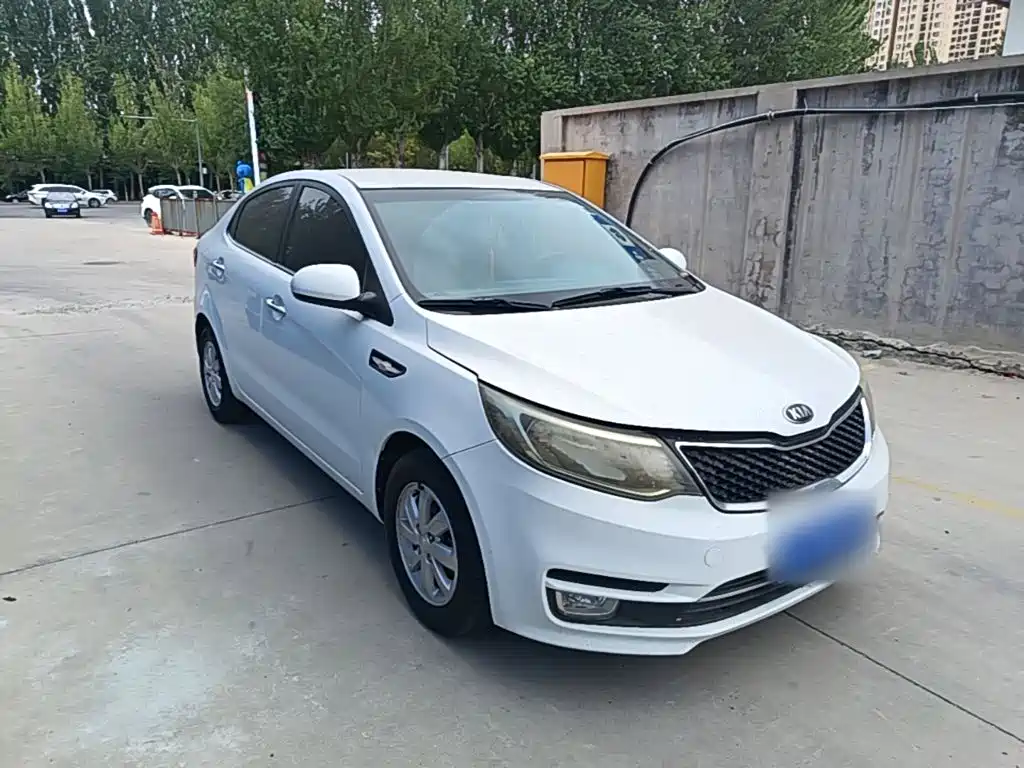 Kia K2 — миниатюра 4