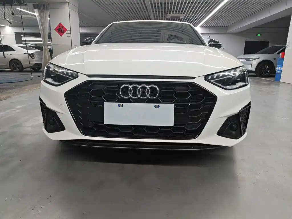 Audi A4L — миниатюра 2