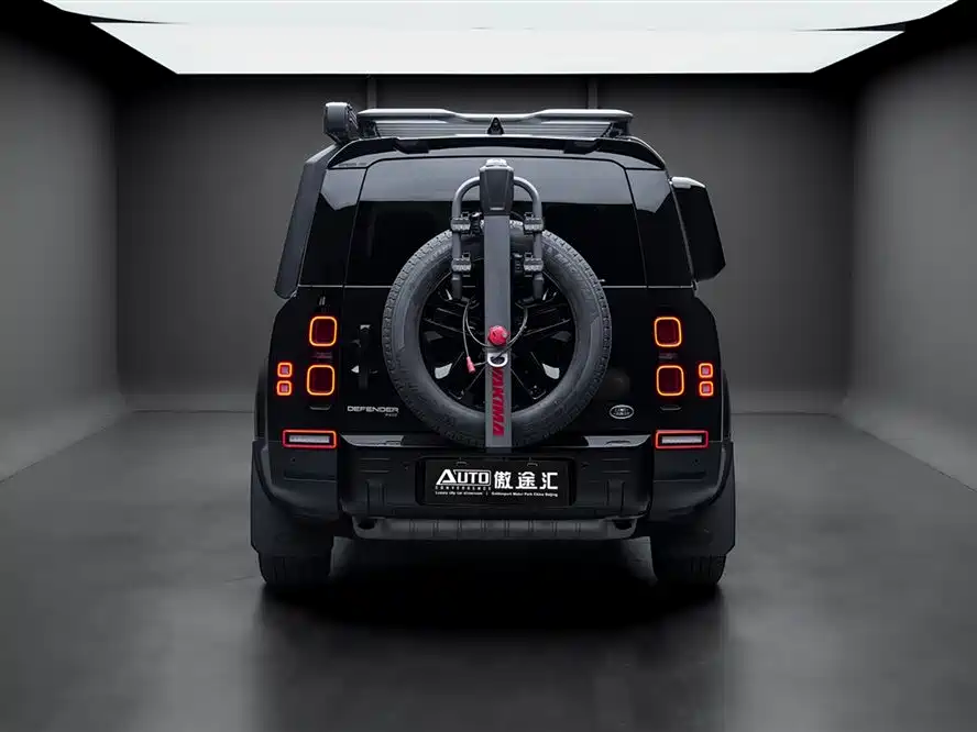 Land Rover Land Rover Defender 2023 130 3.0T P400 HSE