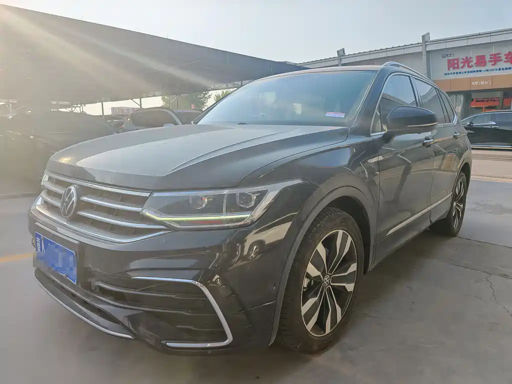 Volkswagen Tiguan L 2022