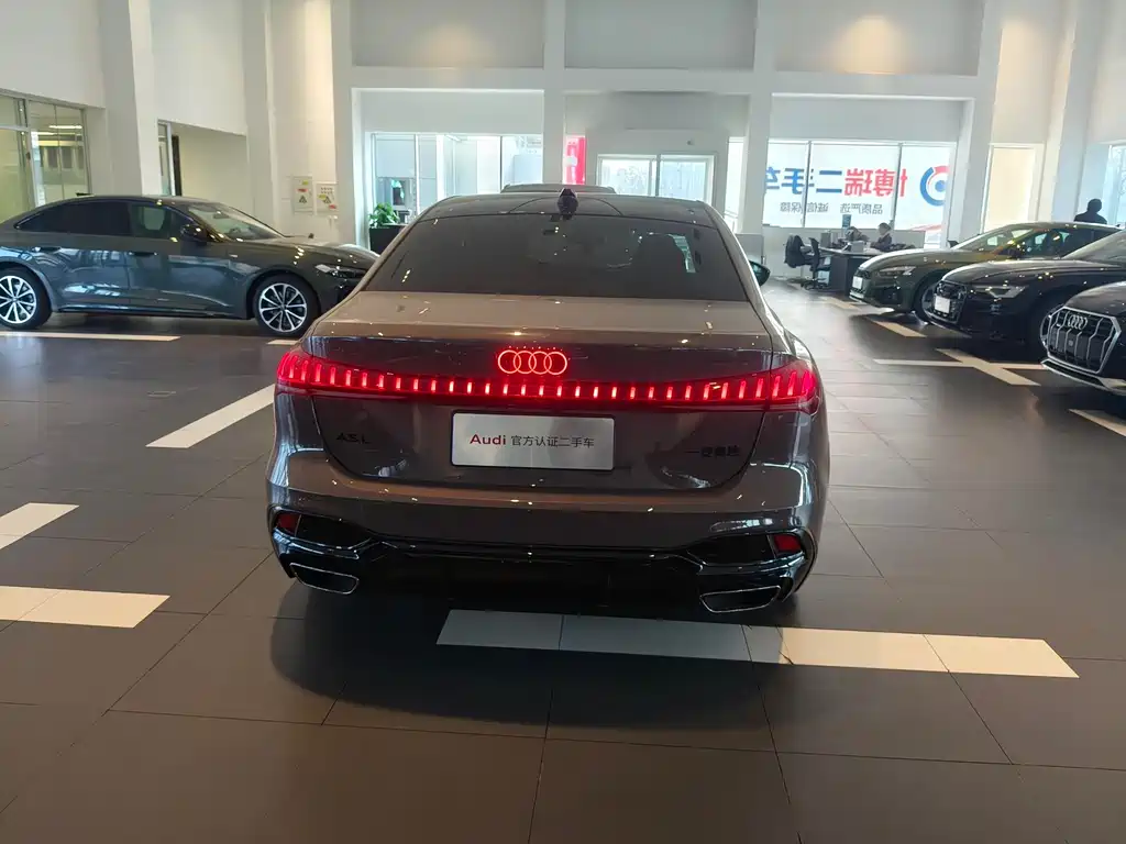 Audi A5L 2026 2.0T Sport
