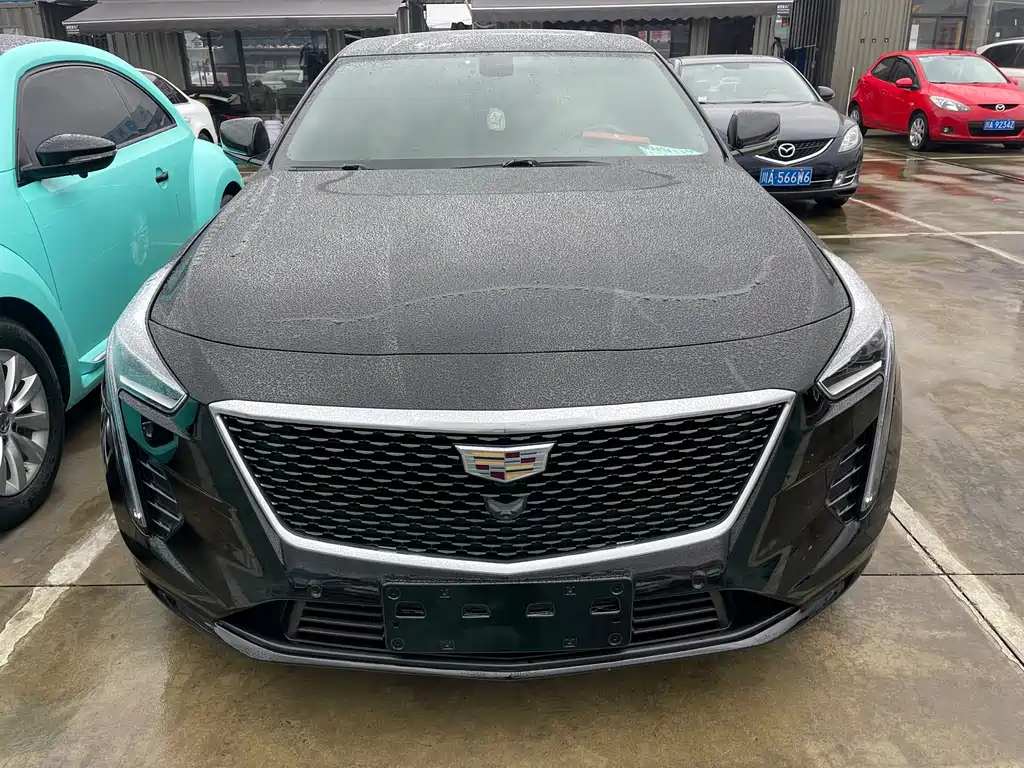 CADILLAC CT6