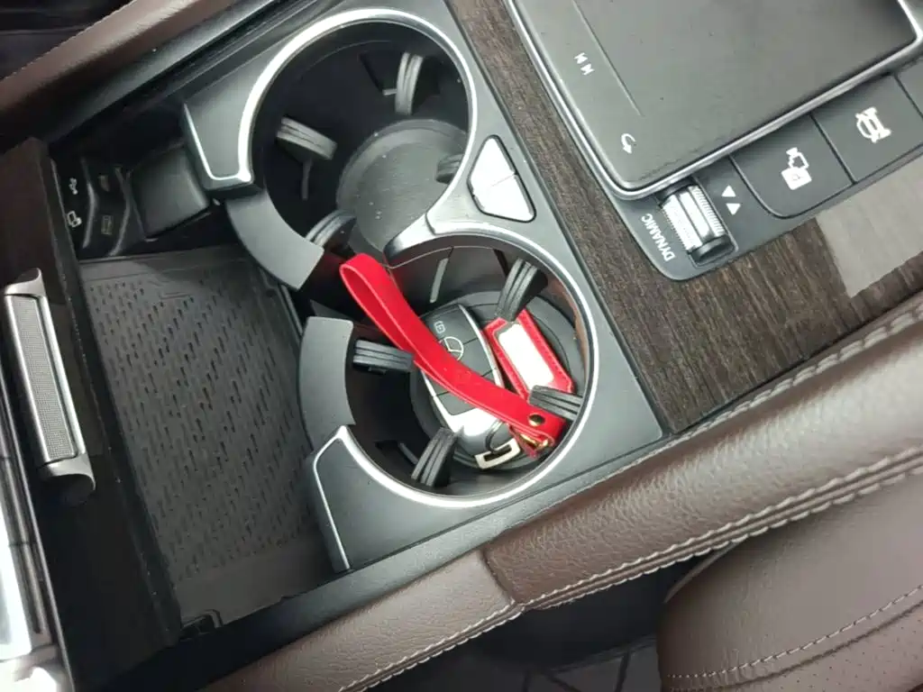 Mercedes-Benz GLE (Import) — миниатюра 9