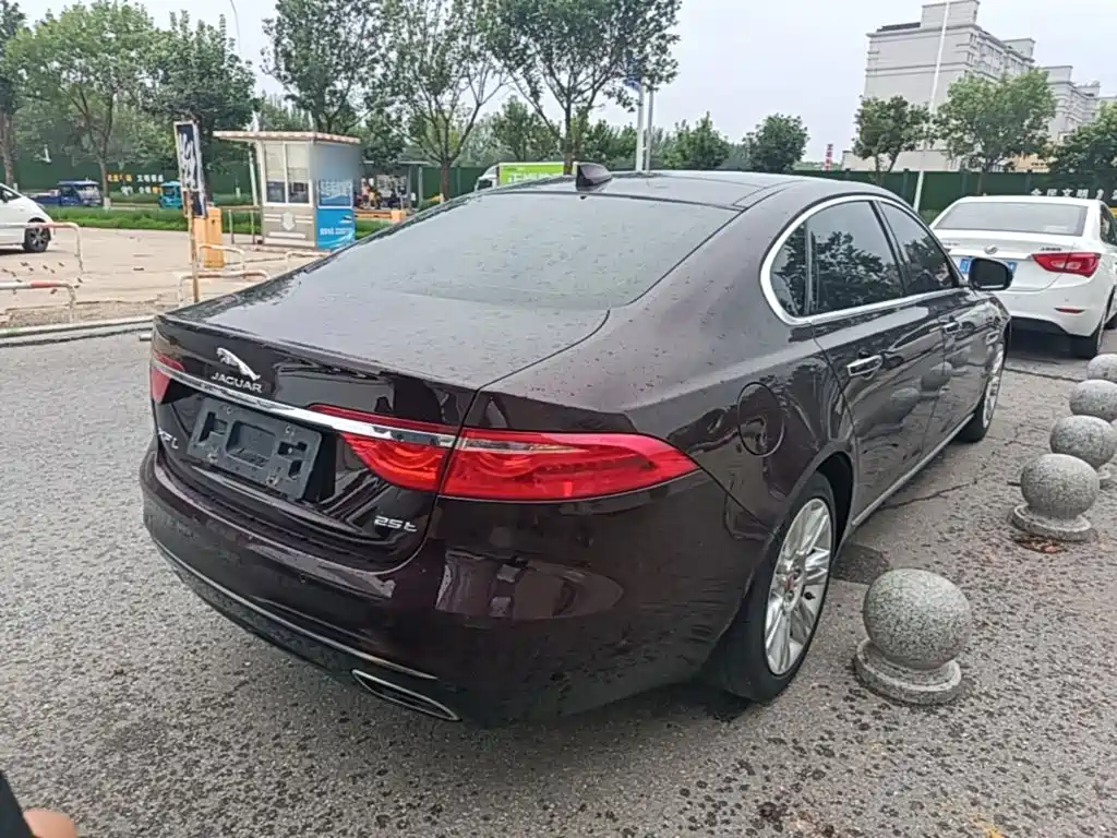 Jaguar XFL 2018 XFL 2.0T 250PS Luxury
