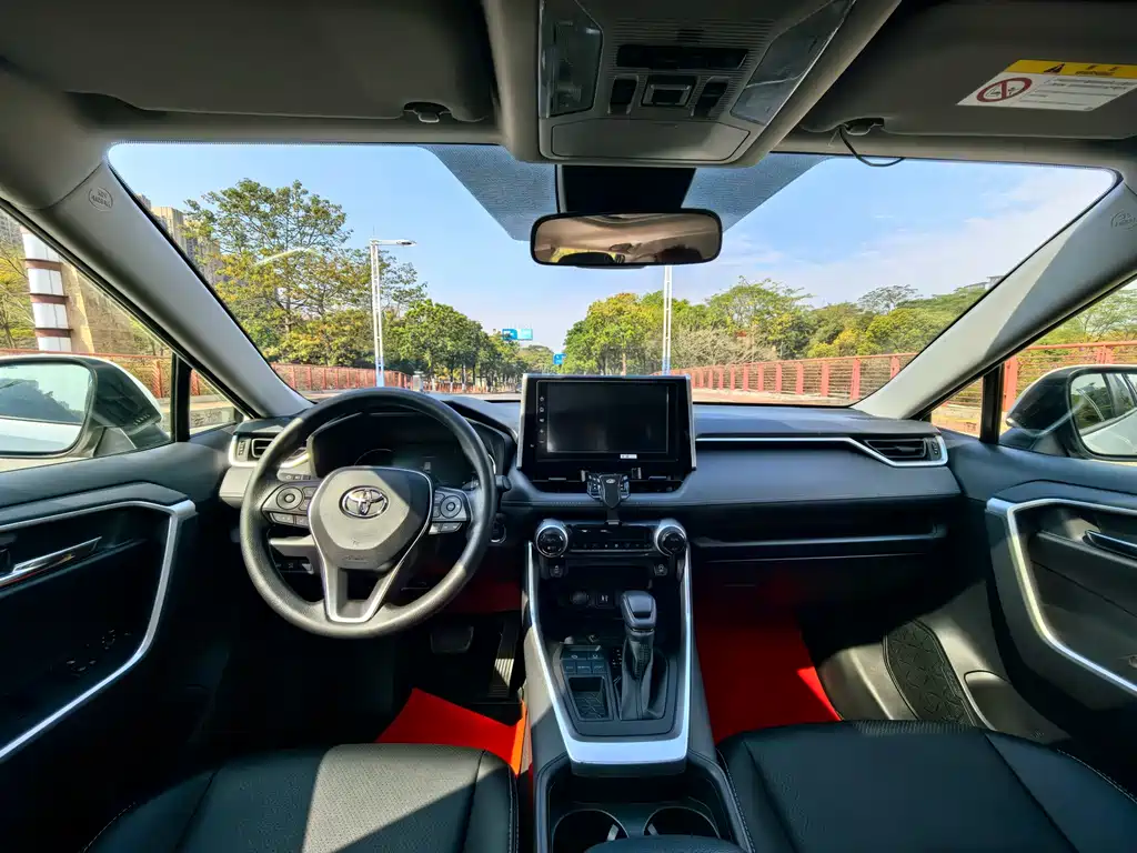 TOYOTA RAV4 RONGFANG