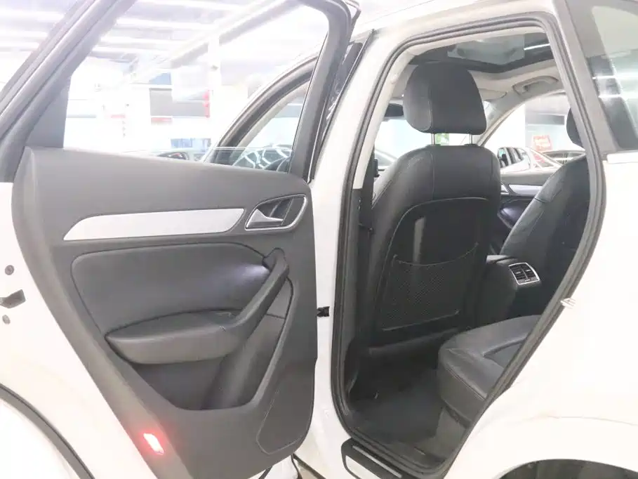 Audi Q3 — миниатюра 13