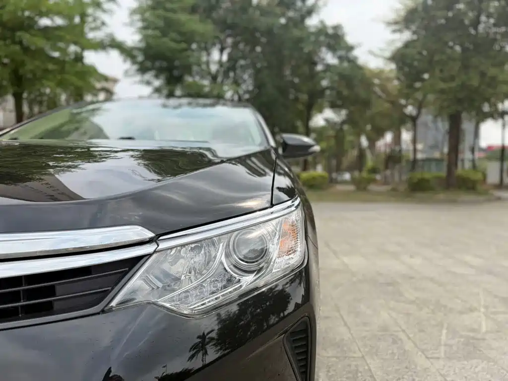Toyota Camry — миниатюра 16