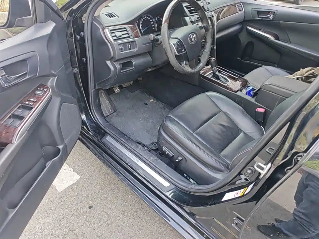 Toyota Camry — миниатюра 21