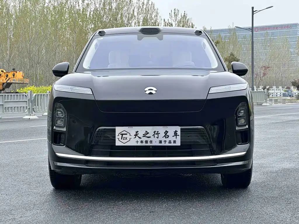 NIO ES8 2026 мест Executive Luxury