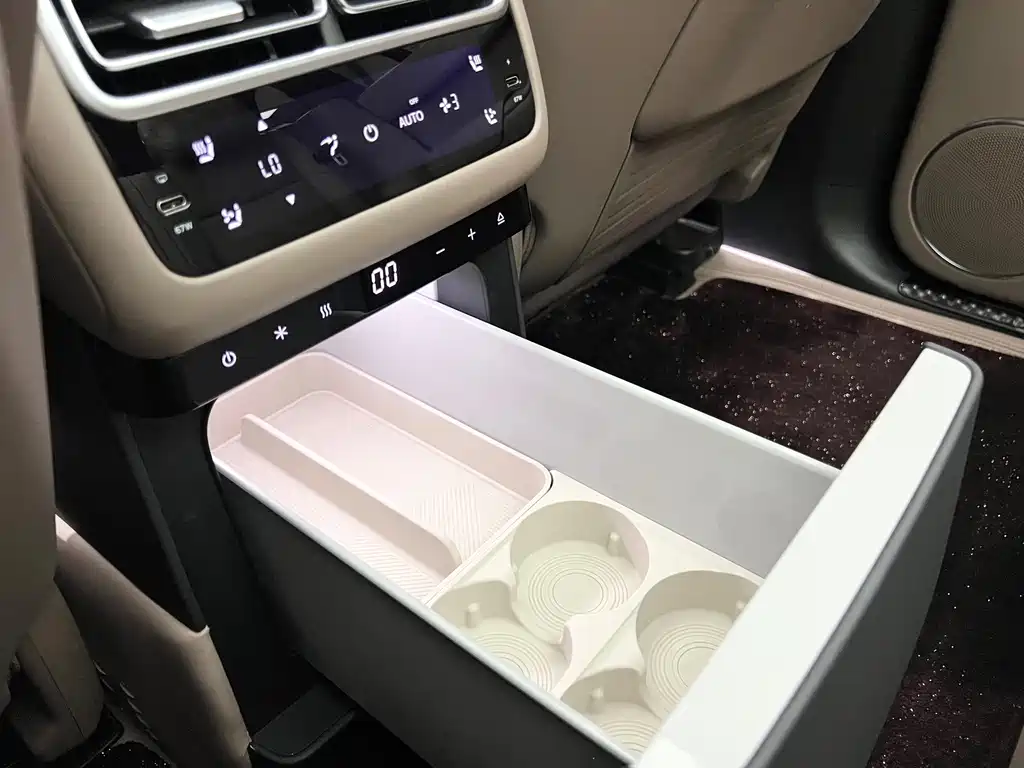 Li Auto Li L7 — миниатюра 14