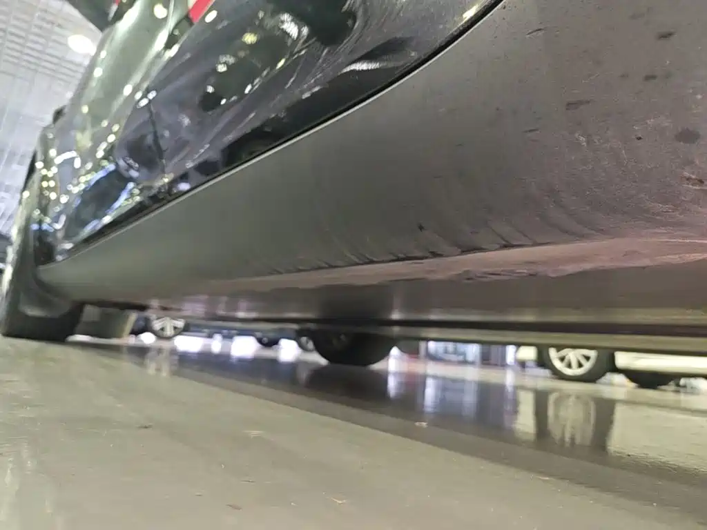 Tesla Model Y — миниатюра 22