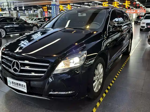 Mercedes-Benz R-Class
