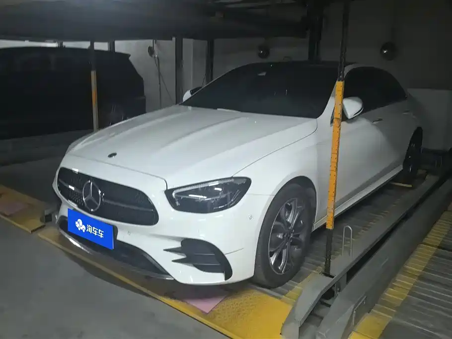 Mercedes-Benz E-Class 2021
