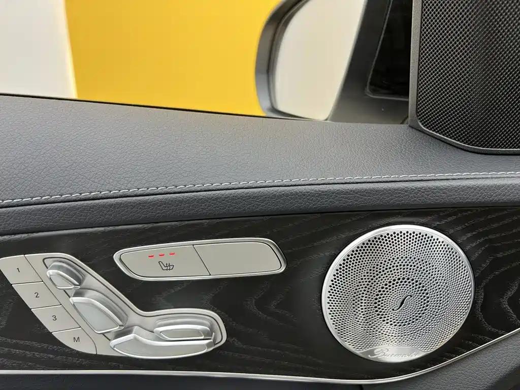 Mercedes-Benz C-Class — миниатюра 21