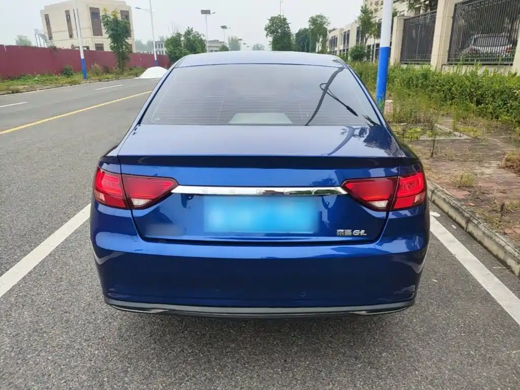 Geely Emgrand GL — миниатюра 6