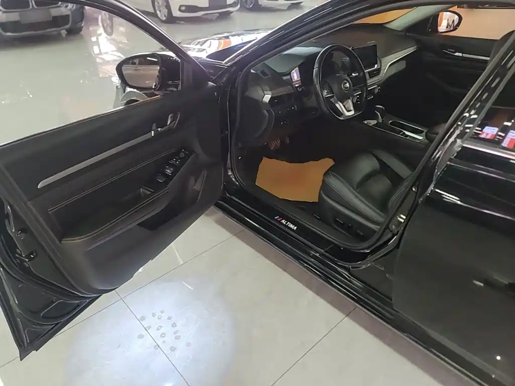 Nissan Teana — миниатюра 16