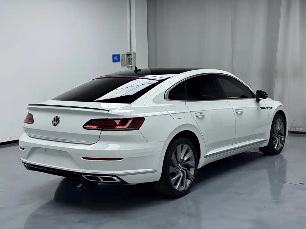Volkswagen CC — миниатюра 9