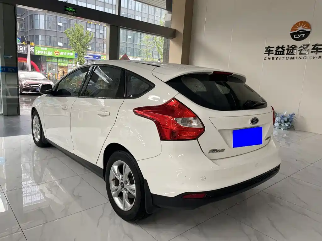 Ford Focus — миниатюра 5