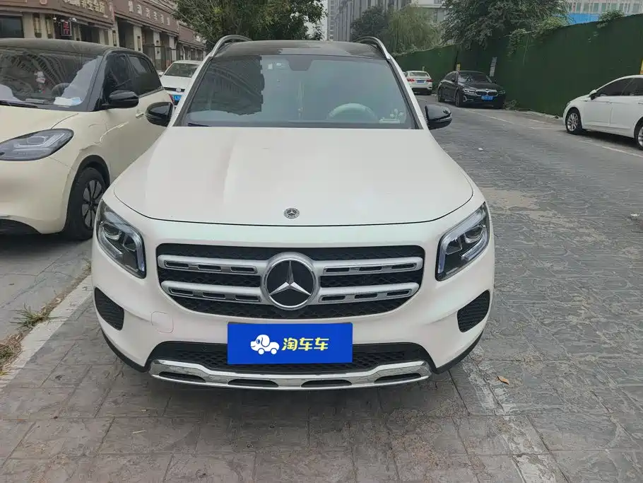 Mercedes-Benz GLB — миниатюра 2