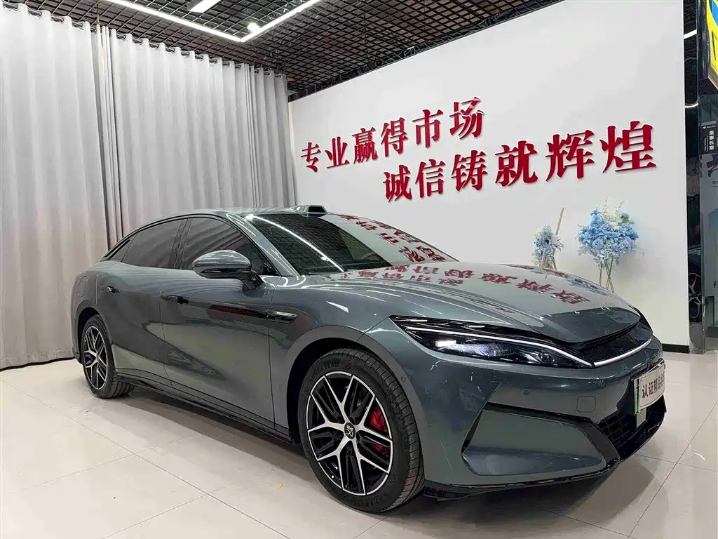 BYD HAN L