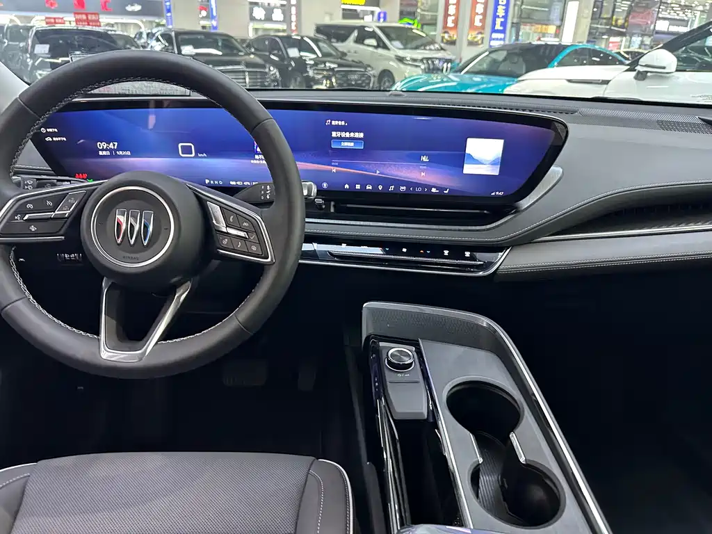 Buick E5 — миниатюра 13