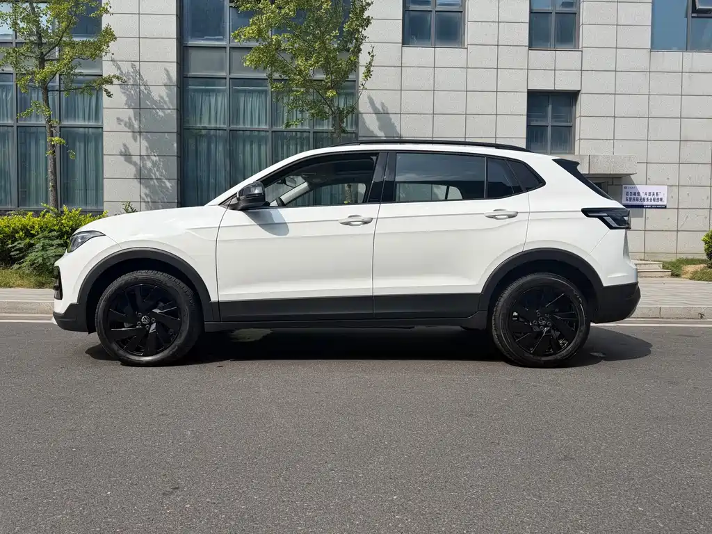 Volkswagen Tharu — миниатюра 11