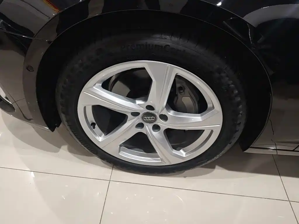 Audi A6L — миниатюра 23