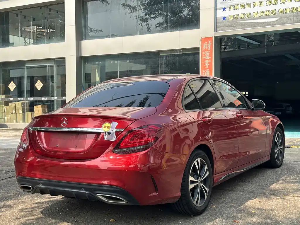 Mercedes-Benz C-Class — миниатюра 4
