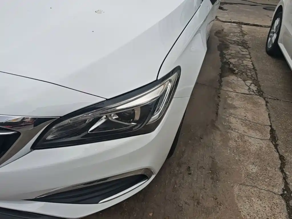Buick Verano — миниатюра 24