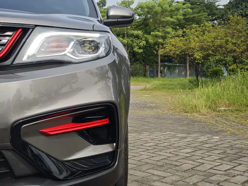 Geely Boyue — миниатюра 8