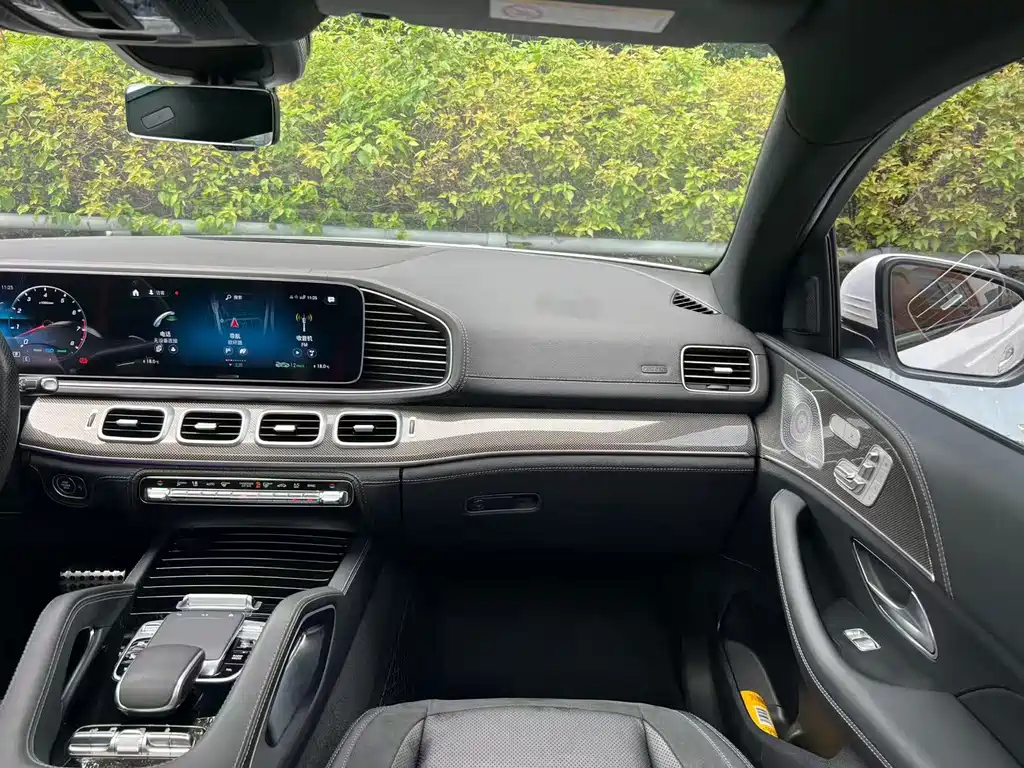 Mercedes-Benz GLE Coupe AMG — миниатюра 8