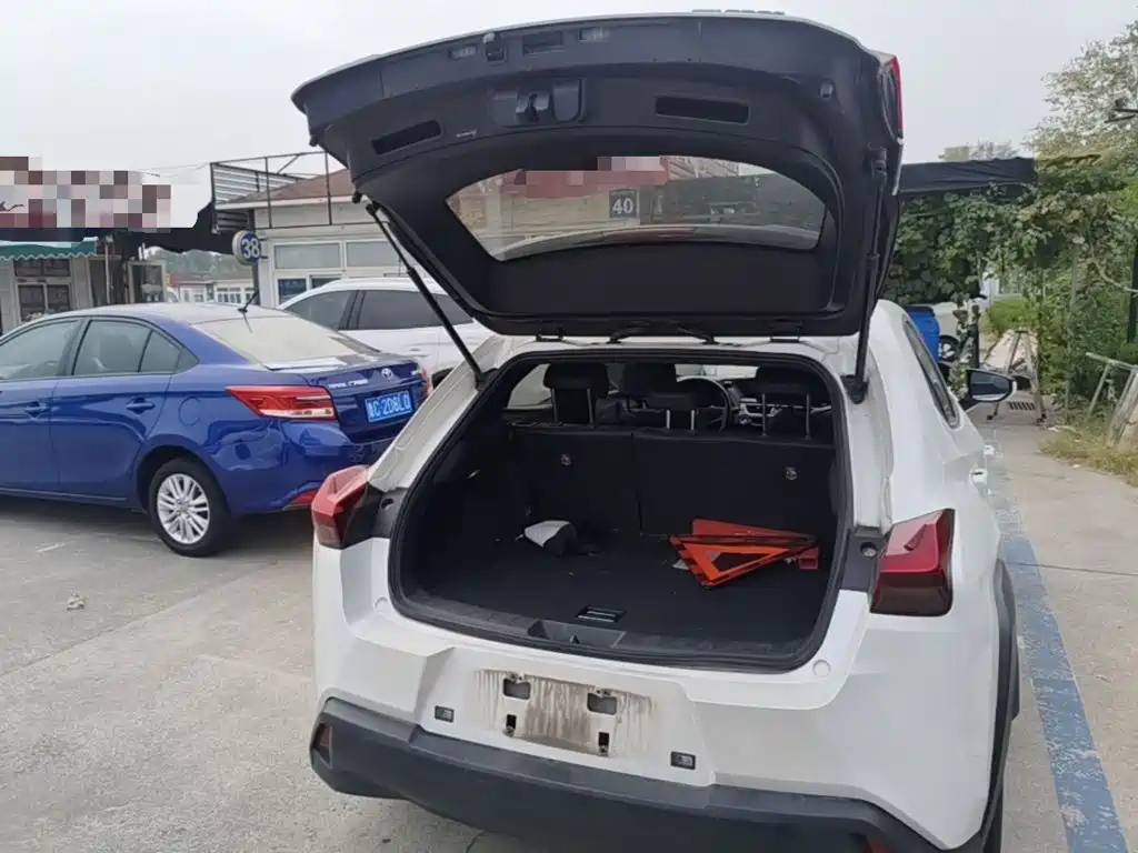 Lexus UX — миниатюра 19