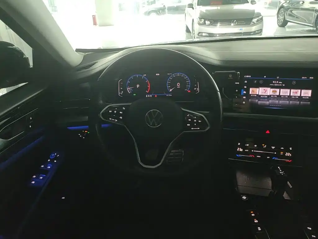 Volkswagen Passat — миниатюра 11
