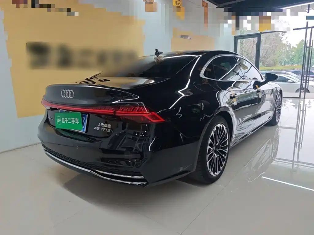 Audi A7L — миниатюра 7