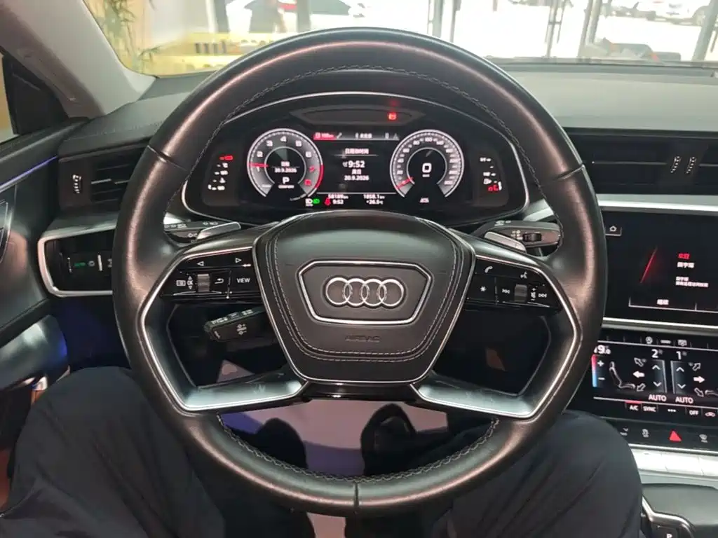 Audi A7L — миниатюра 11