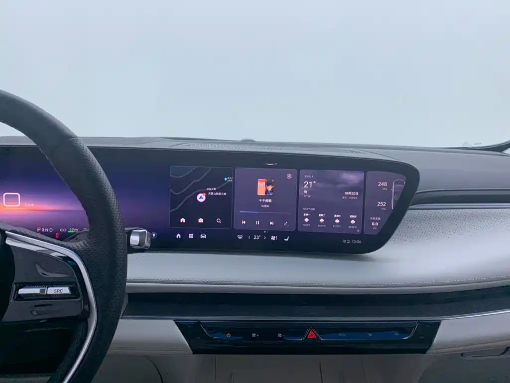 Buick GL8 Hybrid — миниатюра 21