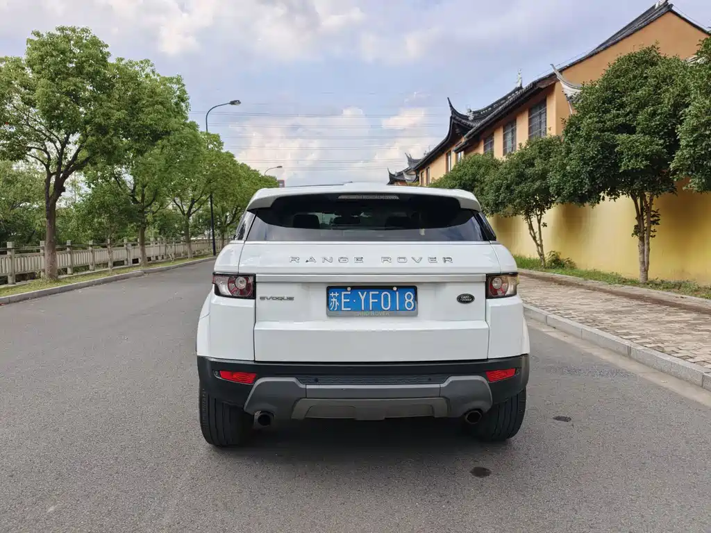 Land Rover Evoque (Import) — миниатюра 19