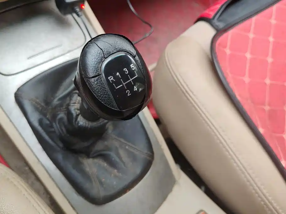 Buick Excelle — миниатюра 16